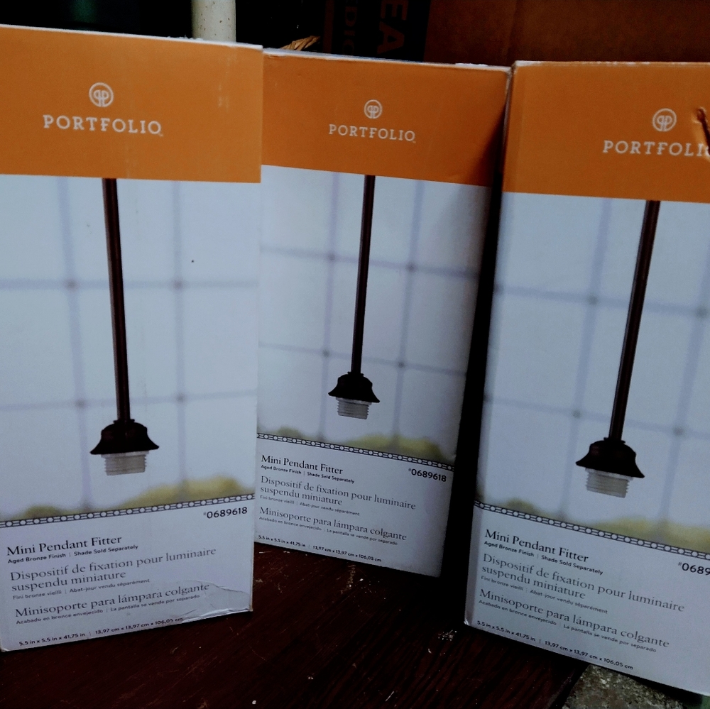 3 Pendant Style indoor lighting fitters